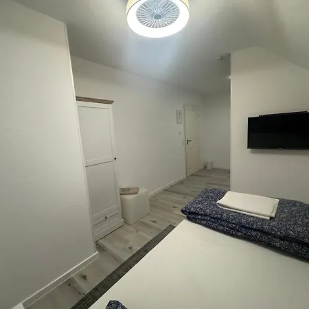 Гостевой дом Dasluki 2*